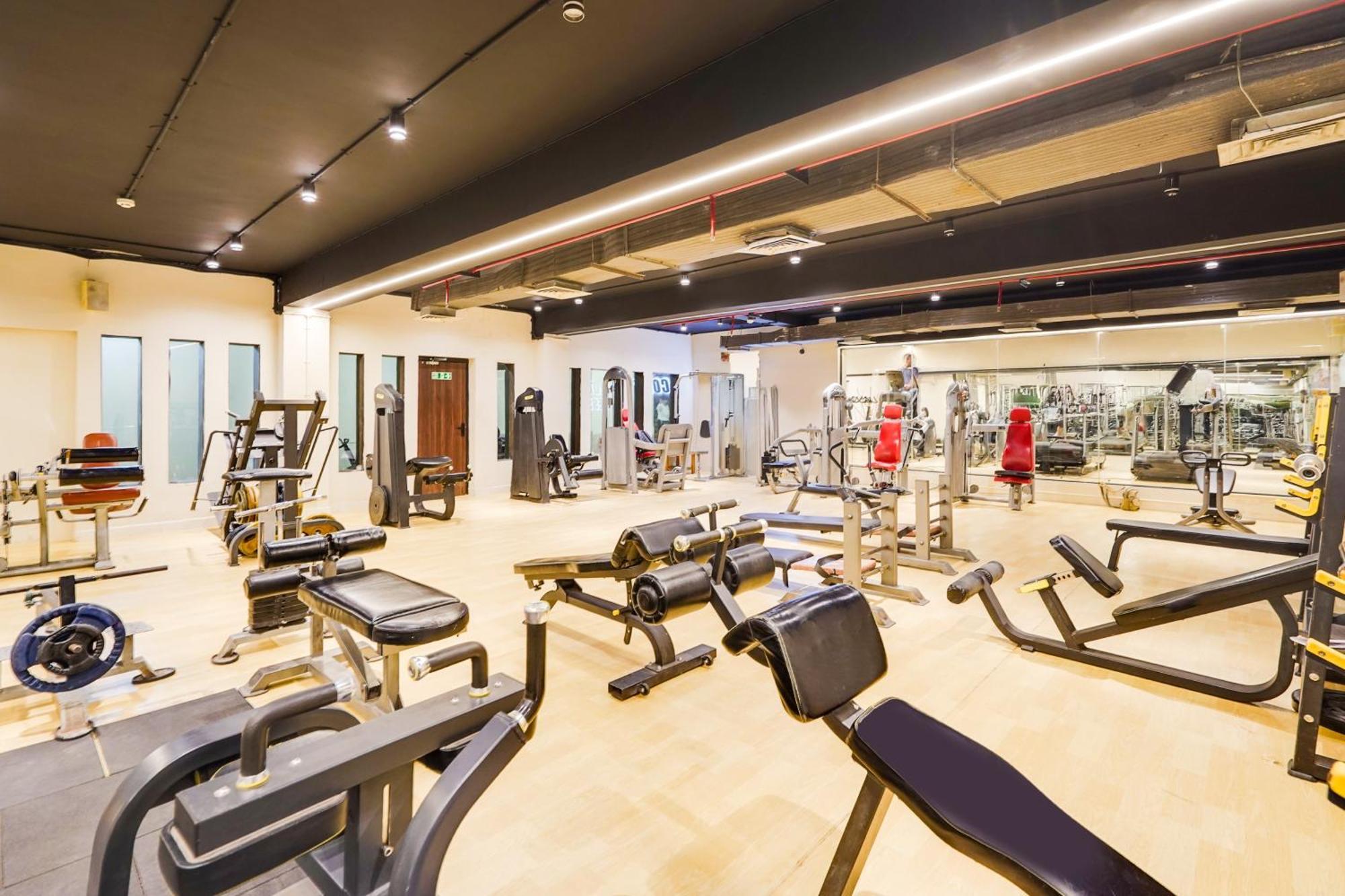 فندق Palette Country Club سورات المظهر الخارجي الصورة